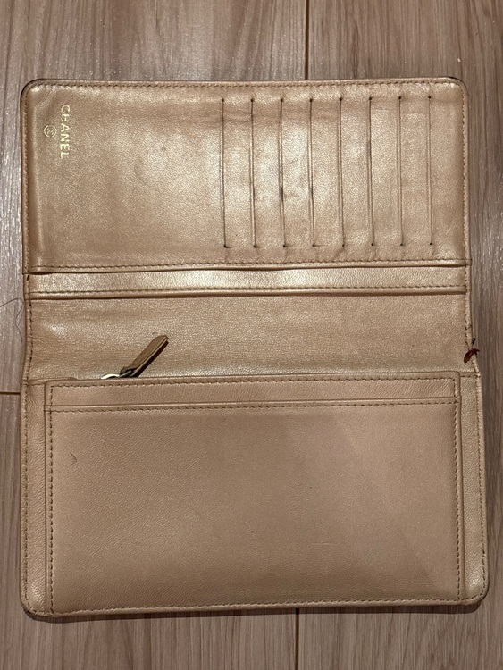 長財布（ブランド財布・小物）の商品画像 - 査定依頼日：2025年8月16日 - 最高査定価格：50,000円