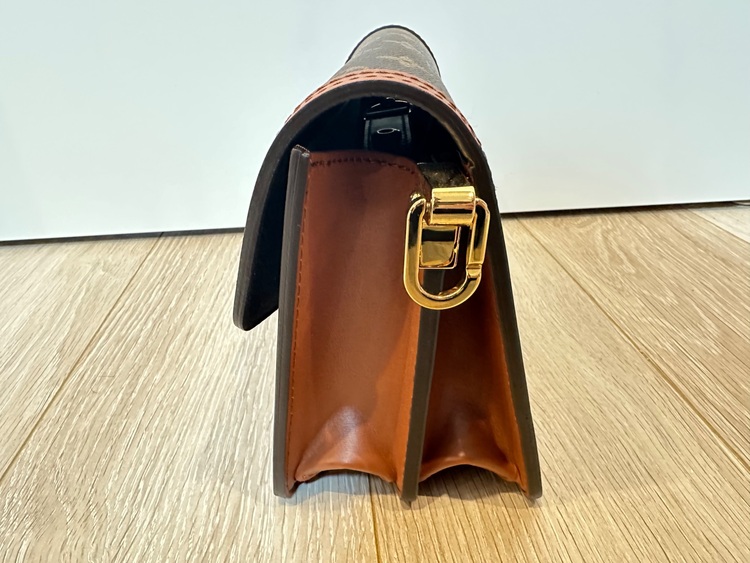 ルイヴィトン モノグラム （ブランドバッグ）の商品画像 - 査定依頼日：2025年11月23日 - 最高査定価格：200,000円