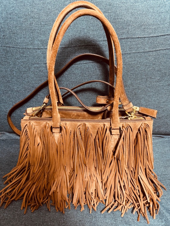 プラダ  （ブランドバッグ）の商品画像 - 査定依頼日：2025年11月4日 - 最高査定価格：220,000円