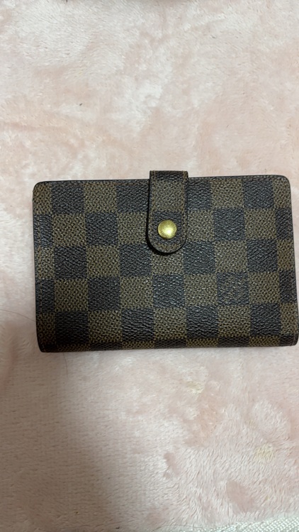 LOUIS VUITTON　ダミエ　ポルトフォイユ ヴィエノワ　二つ折り がま口（ブランド財布・小物）の商品画像 - 査定依頼日：2025年7月31日 - 最高査定価格：12,000円