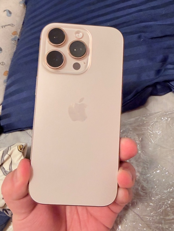 iPhone16Pro（スマホ）の商品画像 - 査定依頼日：2026年1月18日 - 最高査定価格：113,000円