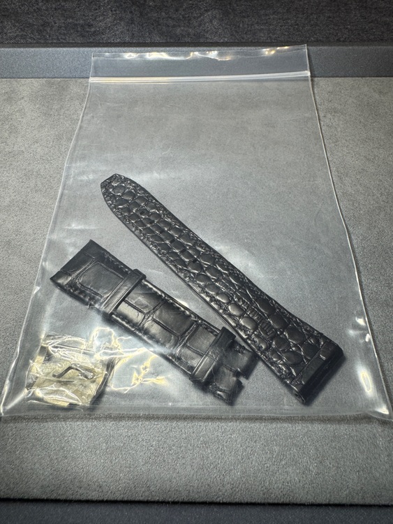 CODE 11.59（高級時計）の商品画像 - 査定依頼日：2025年9月2日 - 最高査定価格：2,600,000円