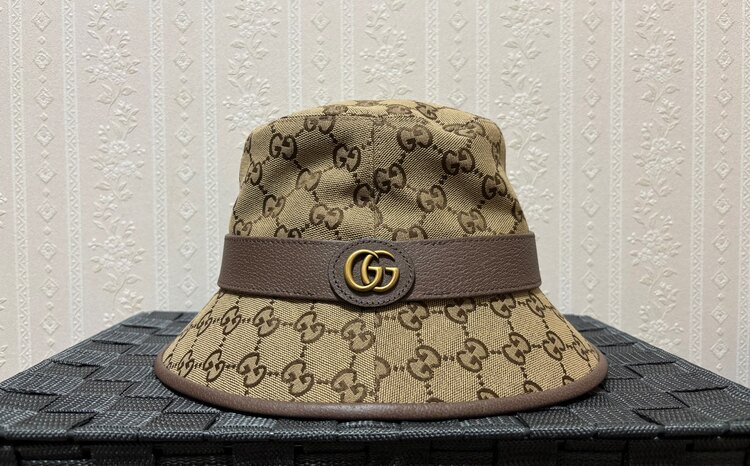 バケットハット（古着・ファッション）の商品画像 - 査定依頼日：2025年3月10日 - 最高査定価格：20,000円