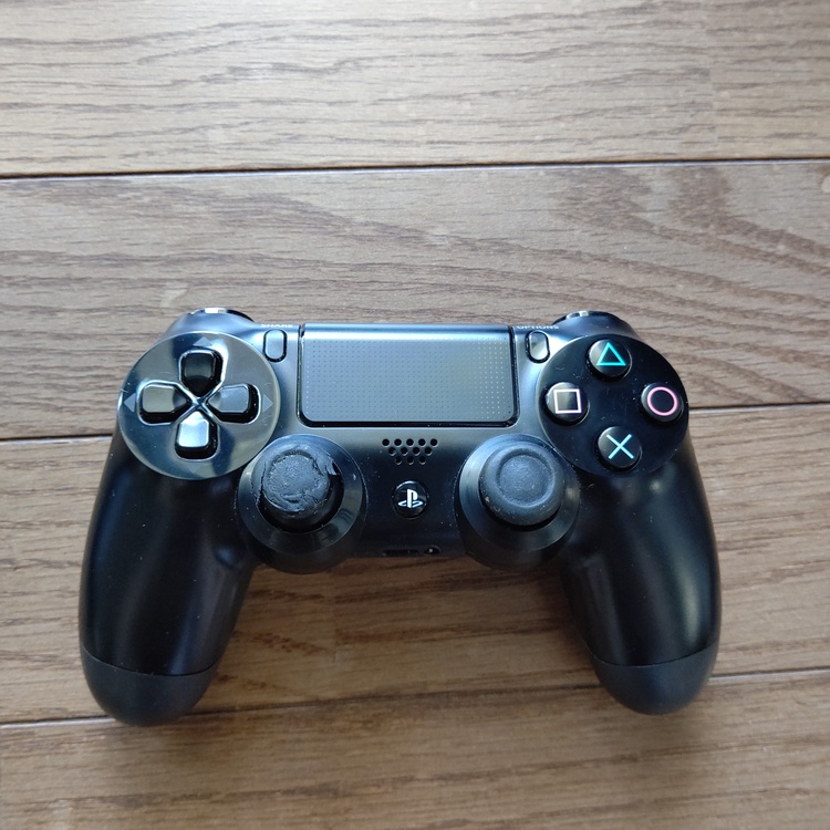 プレイステーション4本体 First Limited Pack(HDD 500G（ゲーム機本体・ゲームソフト）の商品画像 - 査定依頼日：2021年7月31日 - 最高査定価格：7,000円