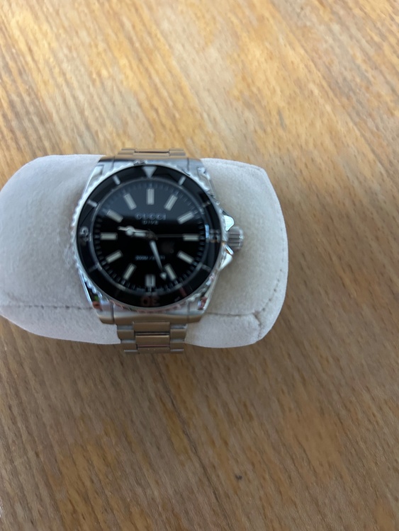 その他 その他 グッチダイブ136.4SSQZ（高級時計）の商品画像 - 査定依頼日：2026年2月23日 - 最高査定価格：25,000円