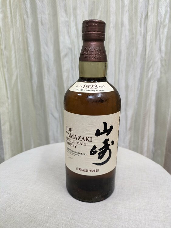 ウイスキー サントリー山崎 （お酒）の商品画像 - 査定依頼日：2025年12月29日 - 最高査定価格：100,000円