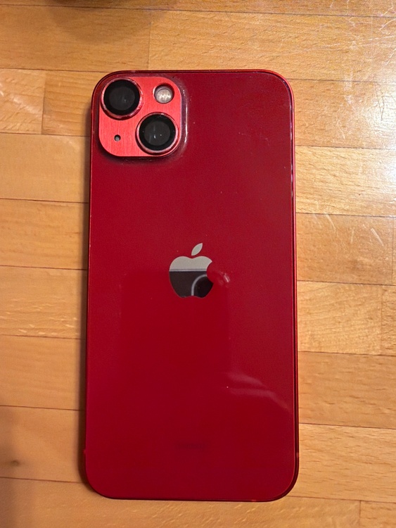 iPhone 13 128GB Softbank（スマホ）の商品画像 - 査定依頼日：2026年2月24日 - 最高査定価格：36,000円