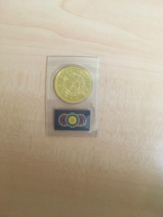 天皇陛下御即位記念 10万円金貨（金・貴金属）の商品画像 - 査定依頼日：2025年6月5日 - 最高査定価格：498,000円