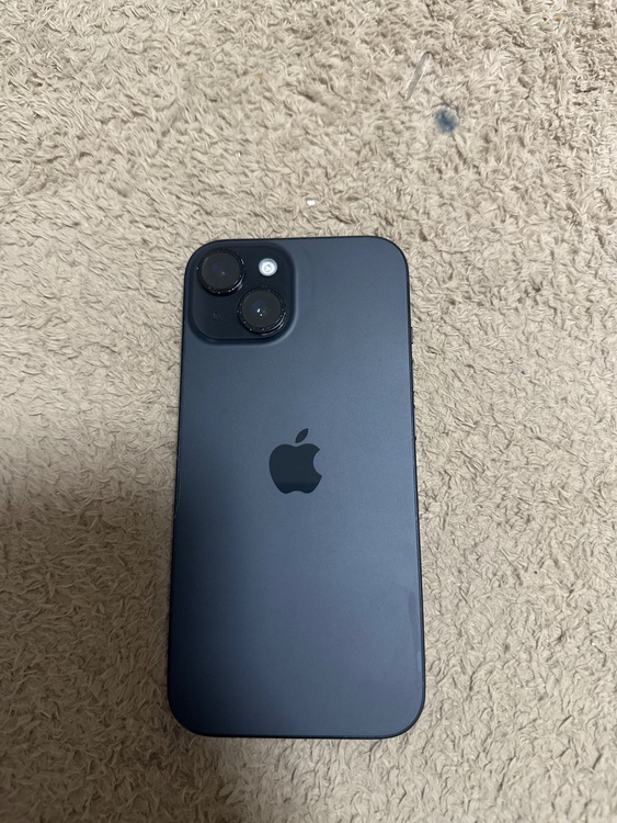 iPhone iPhone 15 256GB Softbank（スマホ）の商品画像 - 査定依頼日：2026年6月24日 - 最高査定価格：44,000円