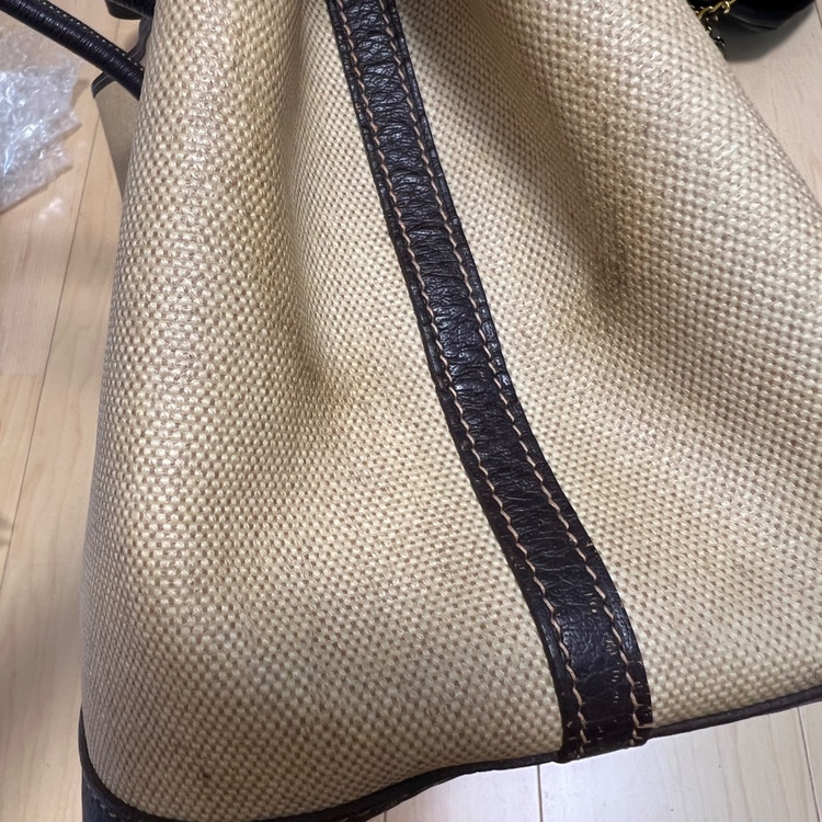 ベージュ（ブランドバッグ）の商品画像 - 査定依頼日：2025年8月29日 - 最高査定価格：90,000円