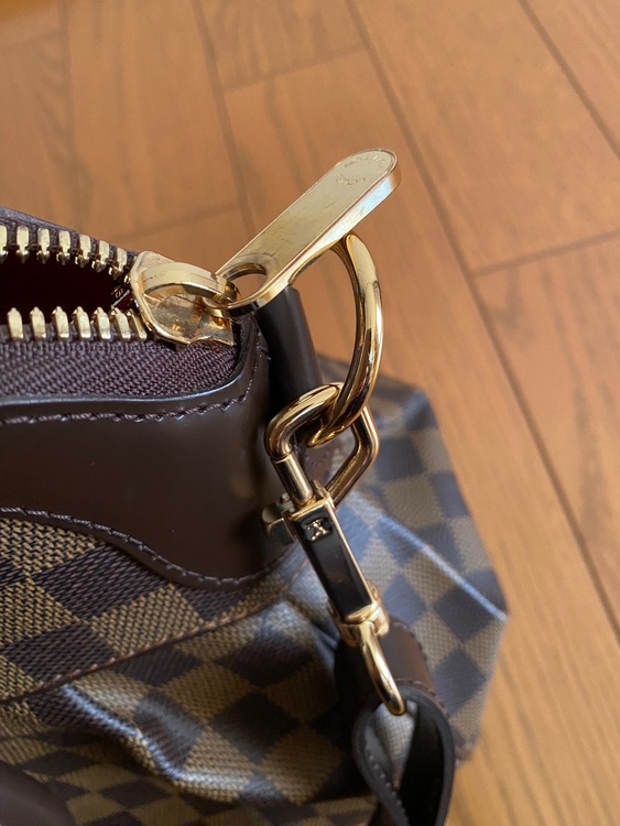 トレヴィ（ブランドバッグ）の商品画像 - 査定依頼日：2025年11月8日 - 最高査定価格：100,000円