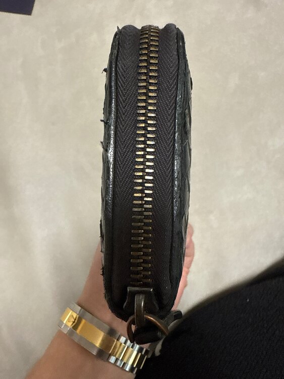 ボッテガ・ヴェネタ  （ブランドバッグ）の商品画像 - 査定依頼日：2025年3月31日 - 最高査定価格：25,000円