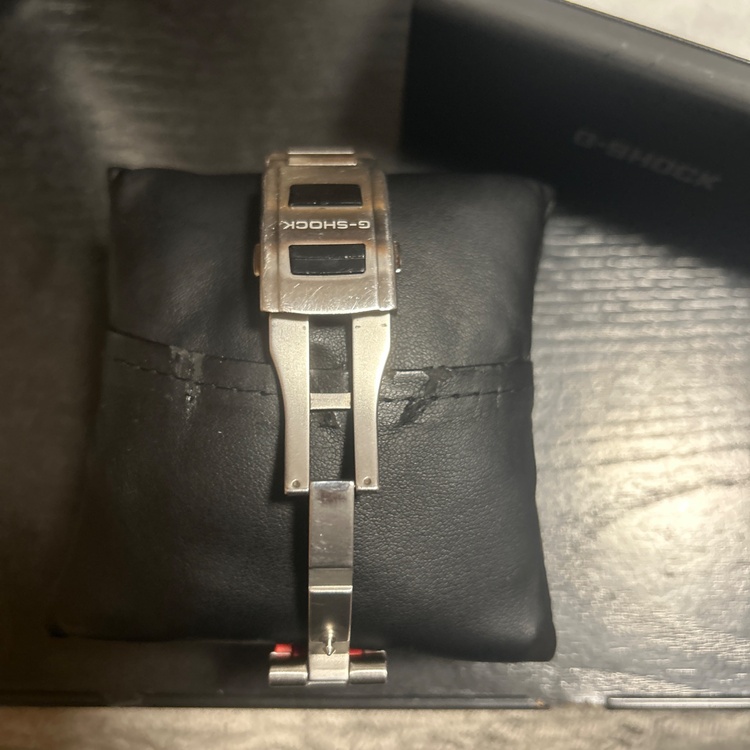 G-SHOCK MTG-G1000D （高級時計）の商品画像 - 査定依頼日：2026年3月16日 - 最高査定価格：100,000円