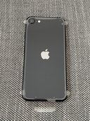 iphoneSE第２世代128GBブラック（スマホ）の商品画像 - 査定依頼日：2023年1月18日 - 最高査定価格：23,000円