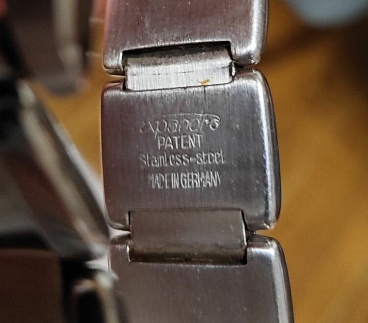 ロレックス パーペチュアルデイト （高級時計）の商品画像 - 査定依頼日：2025年7月20日 - 最高査定価格：300,000円