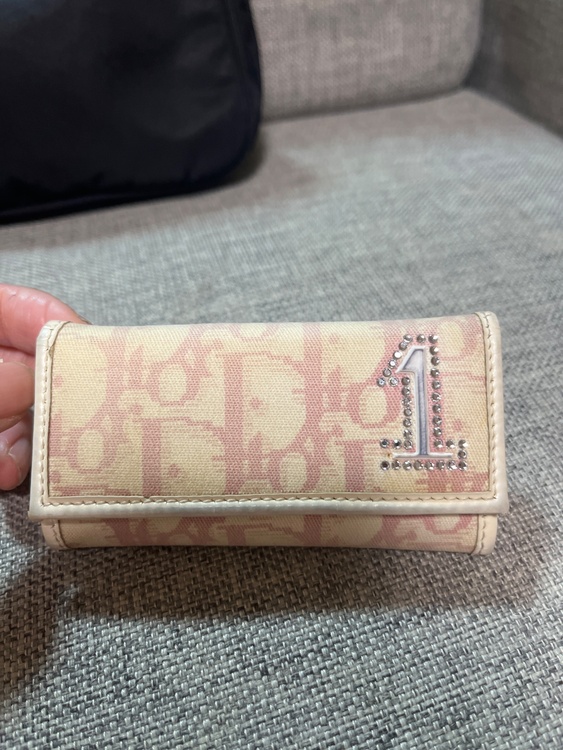 ルイヴィトン　ヴェルニ、ミニ財布/モノグラムアクセサリートレー　プラダ　ミニバッグ他（ブランドバッグ）の商品画像 - 査定依頼日：2026年10月3日 - 最高査定価格：100,000円