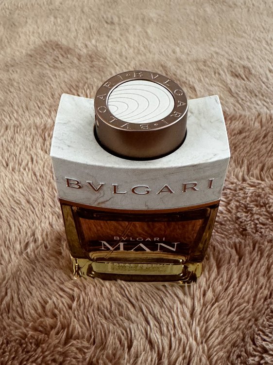 BVLGARI ブルガリマン テラエ エッセンス オードパルファム（コスメ・美容・健康器具）の商品画像 - 査定依頼日：2023年10月26日