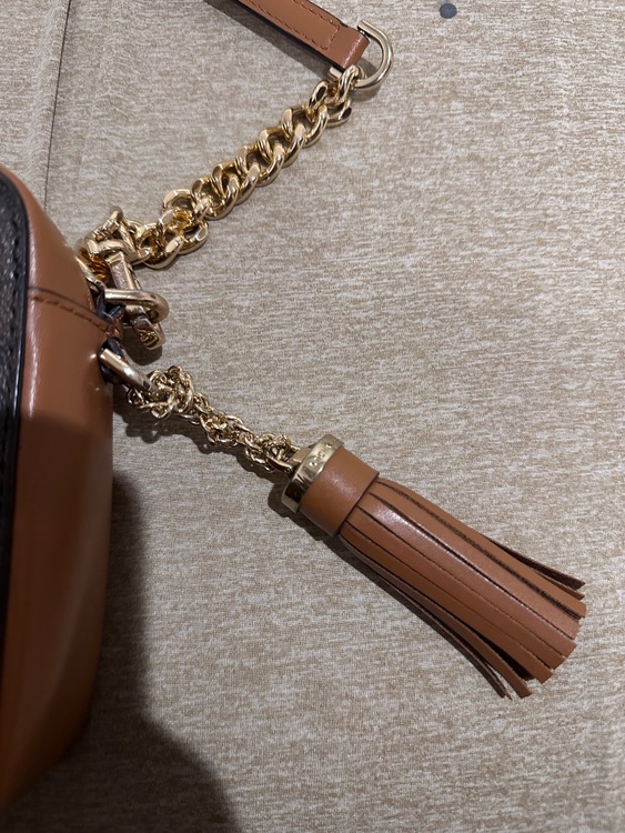 MICHEAL KORS ジェットセットトラベル（ブランドバッグ）の商品画像 - 査定依頼日：2026年1月18日 - 最高査定価格：100,000円