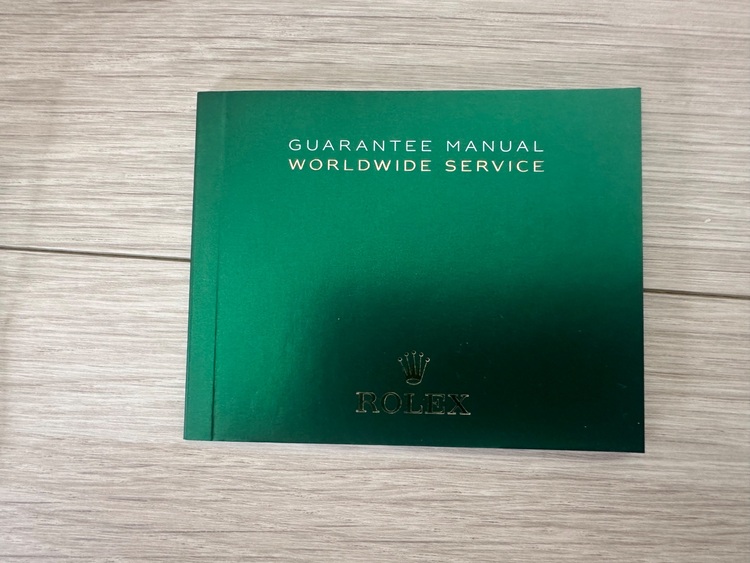 ロレックス シードゥエラー 12660（高級時計）の商品画像 - 査定依頼日：2025年8月24日 - 最高査定価格：2,100,000円