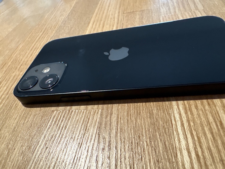 iPhone12 mini（スマホ）の商品画像 - 査定依頼日：2026年4月24日 - 最高査定価格：15,000円