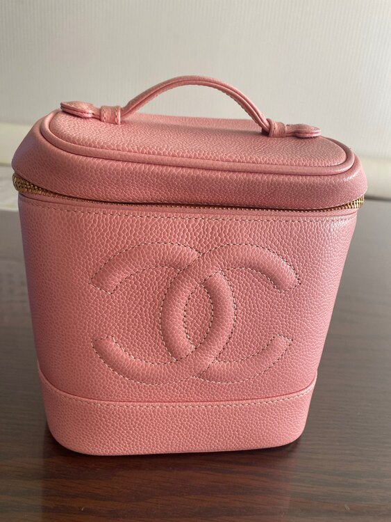 シャネル シャネル(その他) （ブランドバッグ）の商品画像 - 査定依頼日：2025年1月9日 - 最高査定価格：100,000円