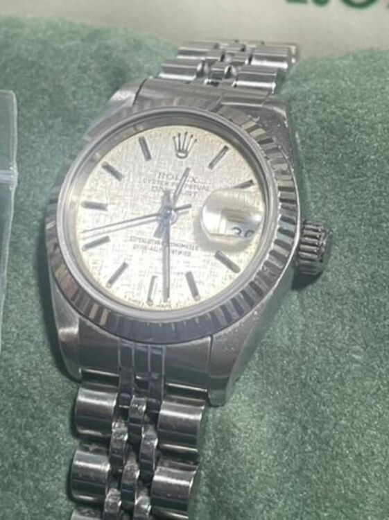 ロレックス デイトジャスト R50208（高級時計）の商品画像 - 査定依頼日：2025年8月30日 - 最高査定価格：700,000円