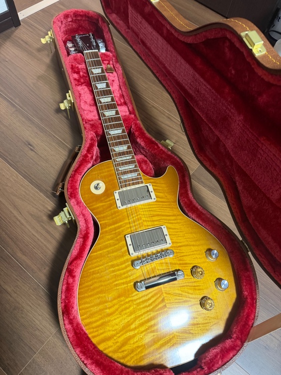 レスポールスタンダード　カークハメットモデル（ピアノ・楽器・PA機材）の商品画像 - 査定依頼日：2026年3月31日 - 最高査定価格：278,000円