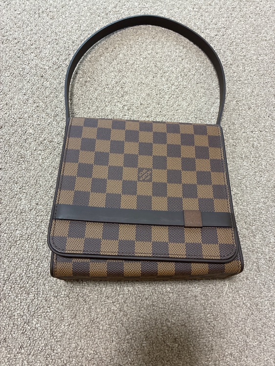 ハンドバッグ（ブランドバッグ）の商品画像 - 査定依頼日：2025年9月15日 - 最高査定価格：70,000円