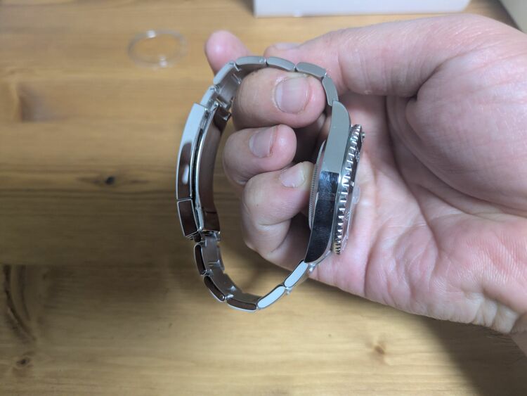 ロレックス サブマリーナー 116610N（高級時計）の商品画像 - 査定依頼日：2025年7月3日 - 最高査定価格：1,620,000円