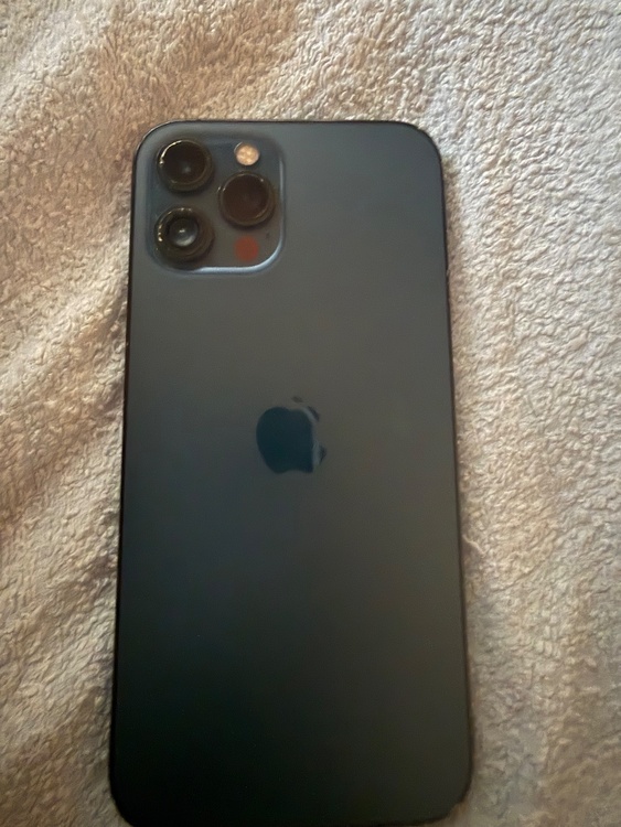 iPhone iPhone 12 Pro Max 128GB docomo（スマホ）の商品画像 - 査定依頼日：2026年7月13日 - 最高査定価格：38,500円