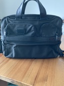 26516D2 ALPHA2 26516 （ブランドバッグ）の商品画像 - 査定依頼日：2021年3月12日 - 最高査定価格：5,000円