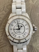 シャネル J12 （高級時計）の商品画像 - 査定依頼日：2025年11月28日 - 最高査定価格：380,000円