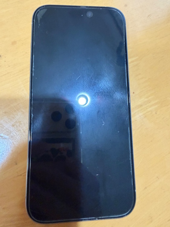 iPhone 15 Pro 128GB SIMフリー（スマホ）の商品画像 - 査定依頼日：2026年5月7日 - 最高査定価格：67,000円