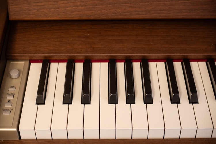 KF10　KIYOLA（ピアノ・楽器・PA機材）の商品画像 - 査定依頼日：2026年1月6日 - 最高査定価格：70,000円