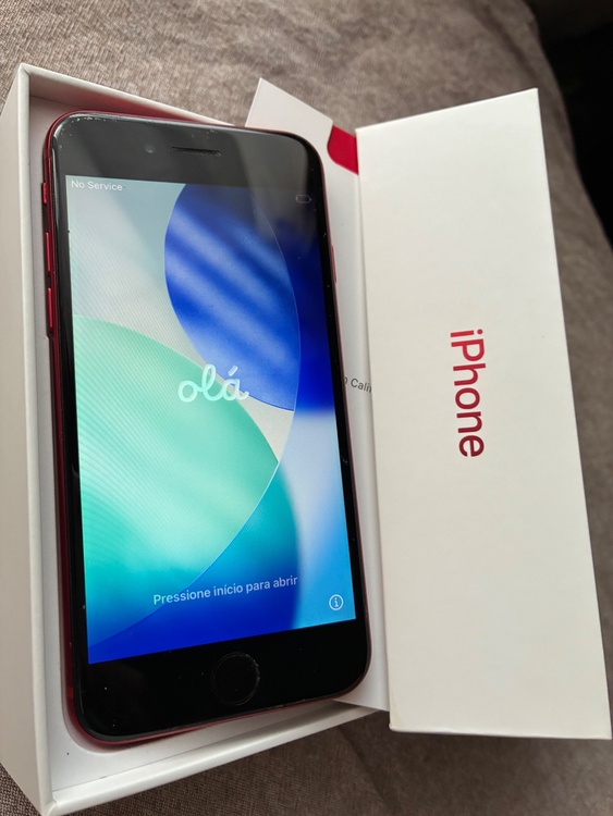iPhoneSE128GB（PRODUCT)RED（スマホ）の商品画像 - 査定依頼日：2026年8月30日 - 最高査定価格：24,500円