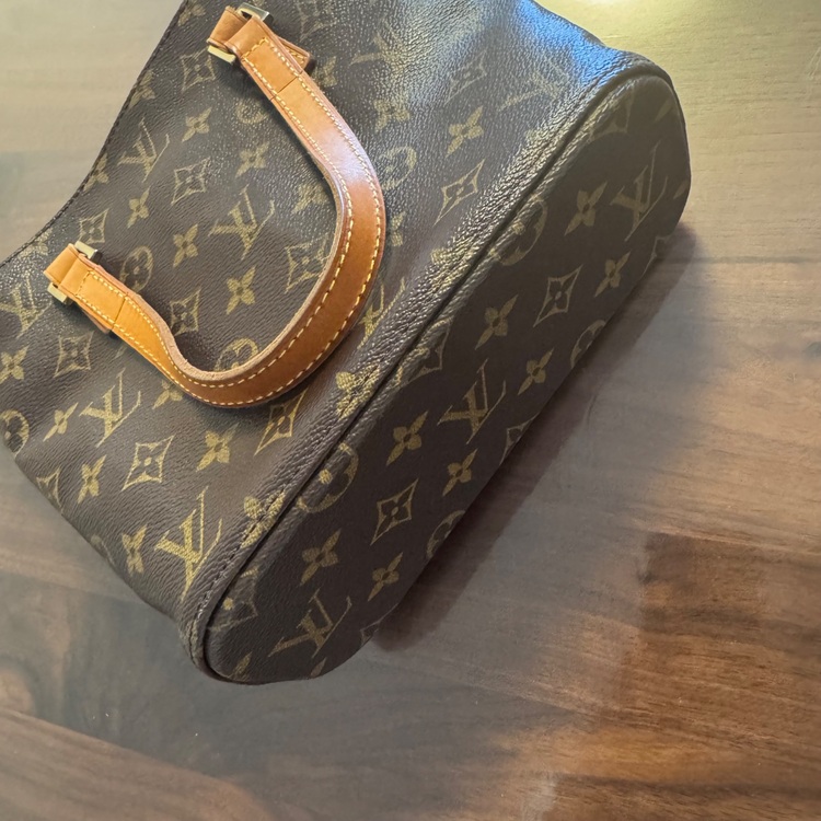 ルイヴィトン モノグラム （ブランドバッグ）の商品画像 - 査定依頼日：2025年7月31日 - 最高査定価格：110,000円