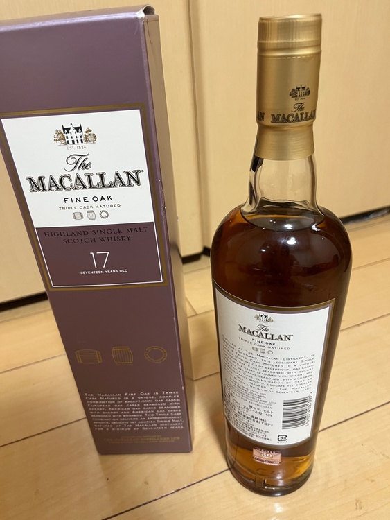 マッカラン17年　ファインオークトリプルカスク（お酒）の商品画像 - 査定依頼日：2026年3月26日 - 最高査定価格：19,000円