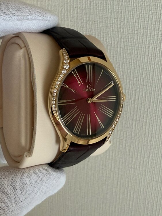 トレゾル36ムーンシャインゴールド　レザーストラップ（高級時計）の商品画像 - 査定依頼日：2025年5月26日 - 最高査定価格：800,000円