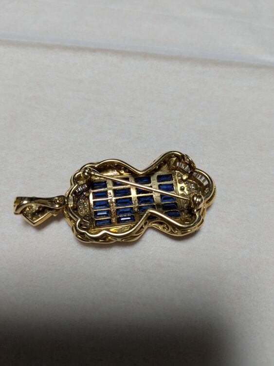 ブローチ（宝石）の商品画像 - 査定依頼日：2025年6月2日 - 最高査定価格：105,000円