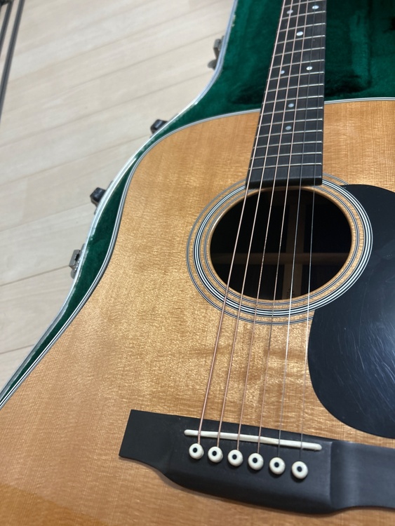 アコースティックギター（ピアノ・楽器・PA機材）の商品画像 - 査定依頼日：2025年12月30日 - 最高査定価格：212,000円