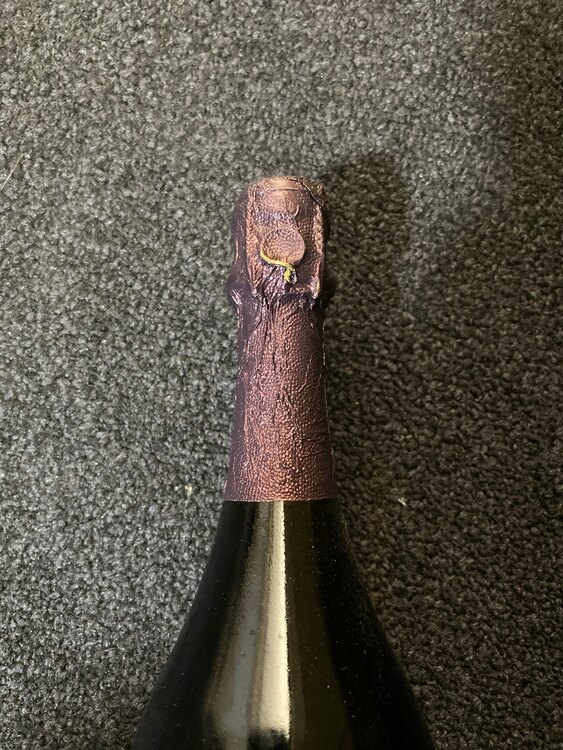 ロゼ（お酒）の商品画像 - 査定依頼日：2025年1月22日 - 最高査定価格：28,000円