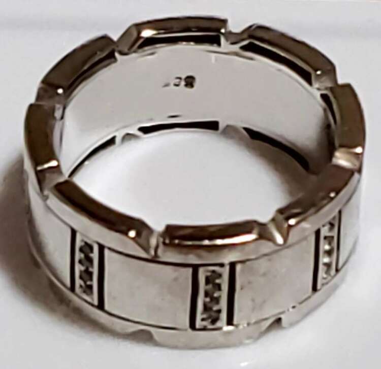 カルティエ　タンクフランセ－ズリング（金・貴金属）の商品画像 - 査定依頼日：2024年5月20日 - 最高査定価格：200,000円