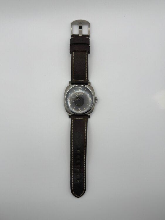 パネライ ラジオミール PAM0061（高級時計）の商品画像 - 査定依頼日：2025年4月9日 - 最高査定価格：700,000円