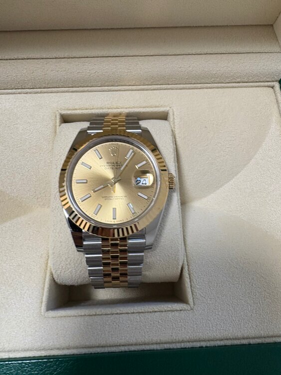 デイトジャスト（高級時計）の商品画像 - 査定依頼日：2025年1月24日 - 最高査定価格：2,000,000円