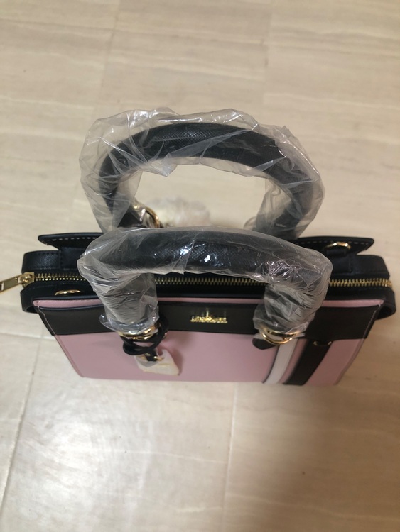 サマンサタバサ（ブランドバッグ）の商品画像 - 査定依頼日：2025年10月2日 - 最高査定価格：3,000円