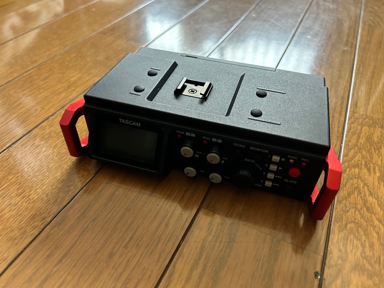 TASCAM リニアPCMレコーダー デジタル一眼レフカメラ用 DR-701D（オーディオ・スピーカー）の商品画像 - 査定依頼日：2025年7月6日 - 最高査定価格：15,000円