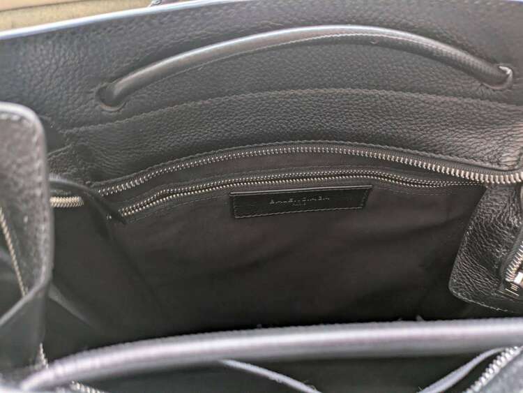 バレンシアガ  （ブランドバッグ）の商品画像 - 査定依頼日：2024年12月29日 - 最高査定価格：24,000円