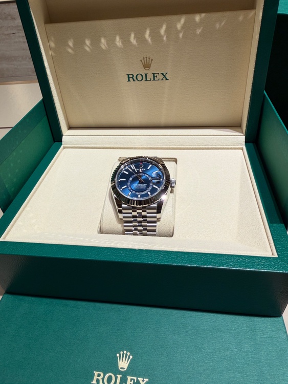 スカイドゥエラー（高級時計）の商品画像 - 査定依頼日：2026年2月28日 - 最高査定価格：4,100,000円