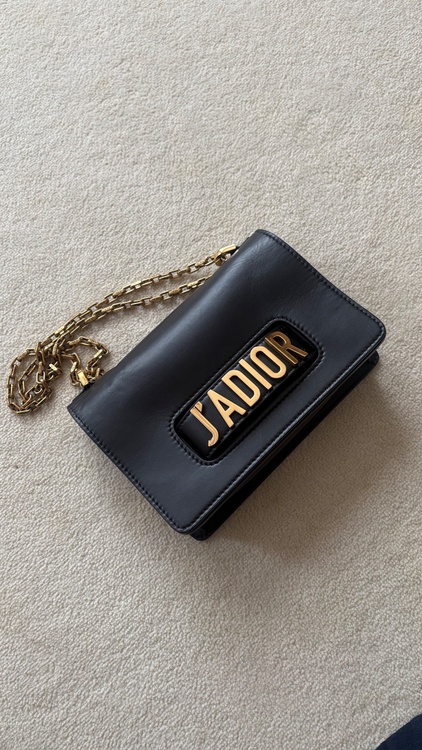 Jadior バッグ（ブランドバッグ）の商品画像 - 査定依頼日：2026年9月3日 - 最高査定価格：155,000円