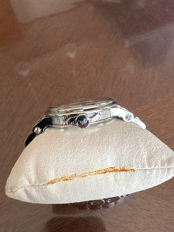 ブレゲ マリーン 5817ST92SV（高級時計）の商品画像 - 査定依頼日：2025年3月9日 - 最高査定価格：1,400,000円